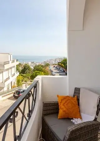Brisamarvilas Sea View, 5 Min Walk To Town & 12e13